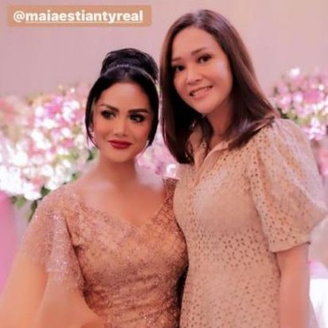 Sering Dikasih Baju-baju Bekas Krisdayanti, Maia Estianty Kegirangan