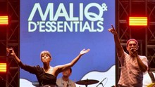 Maliq & D'Essentials Jadi Penutup Hangat Hari 1 Allo Bank Festival