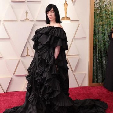 Lirik Lagu TV - Billie Eilish