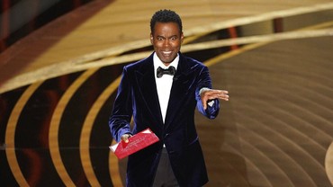 img-title Chris Rock Tolak Tawaran Jadi Pembawa Acara Oscar 2023