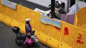 Covid Shanghai Melonjak, Tempat Tinggal Warga Jadi Lokasi Karantina