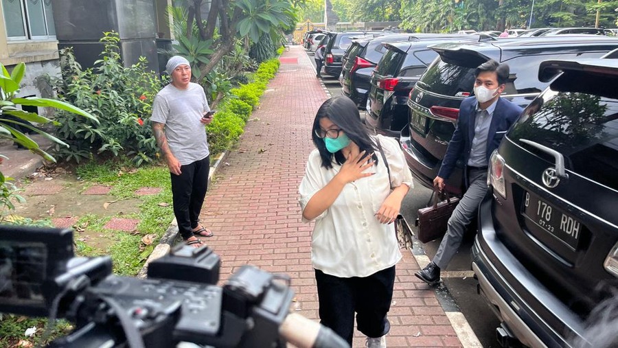 Dea OnlyFans penuhi wajib lapor di Polda Metro Jaya