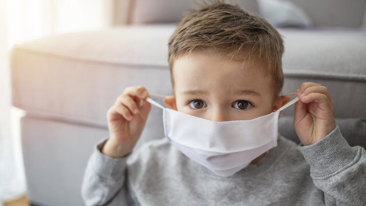 Ilustrasi anak menggunakan masker Ilustrasi anak menggunakan masker