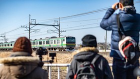 FOTO: Berjumpa dengan Para Pemburu Foto Kereta Api Jepang