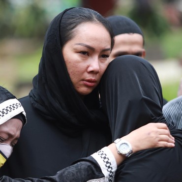 Kronologi Detik-detik Kepergian Ibunda Kalina Oktarani
