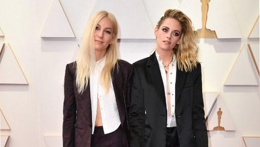 Kristen Stewart Hadiri Oscar 2022 Bersama Kekasih Sesama Jenis, Siapa?