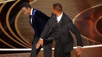 LAPD menyebut Chris Rock menolak mengajukan laporan kepolisian terhadap Will Smith usai ditampar dalam gelaran Oscar 2022.