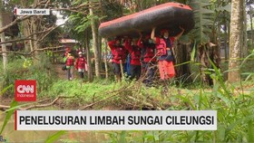 VIDEO: Penelusuran Limbah Di Sungai Cileungsi