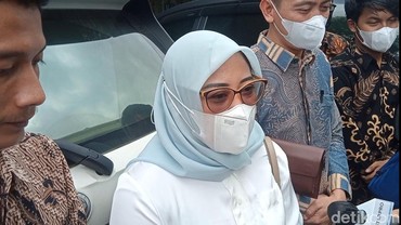 img-title Puput Mantan Istri Doddy Sudrajat Akan Segera Menikah Lagi?