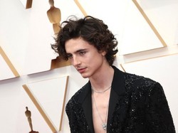 Timothee Chalamet Jadi Aktor Terbaik, Ucapkan Terima Kasih kepada Kylie Jenner