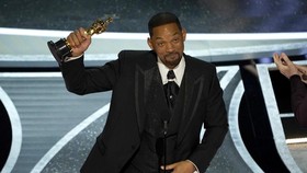 Raih Aktor Terbaik Oscar 2022, Will Smith Berderai Air Mata