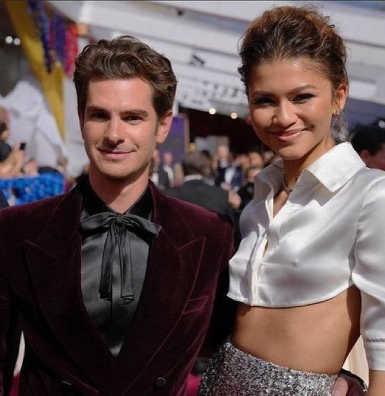 Zendaya dan Andrew Garfield di Oscar 2022
