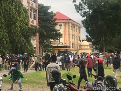 2 Kelompok Mahasiswa UIN Alauddin Makassar Bentrok, Polisi Turun Tangan