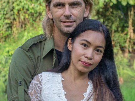 Kisah Cinta Wanita Dayak dengan Bule Prancis, Bertemu saat KKN