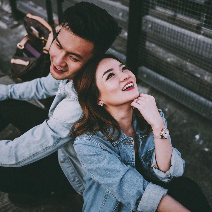 <p>Fendy Chow dan Stella sudah hampir 5 tahun menikah. Keduanya resmi mengikat janji pada 23 Juli 2017. (Foto: Instagram @fendychow)</p>