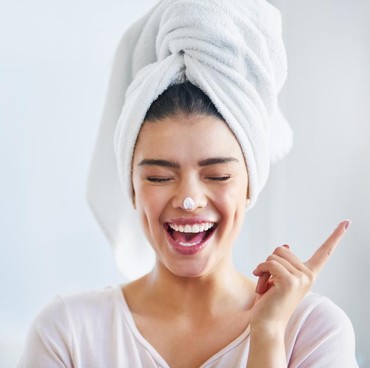 Penting Banget, Inilah Urutan Memakai Skincare Lengkap Pagi dan Malam