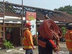 Kebakaran Polres Demak, Ruangan Kasat Reskrim Ikut Hangus Dilalap Api