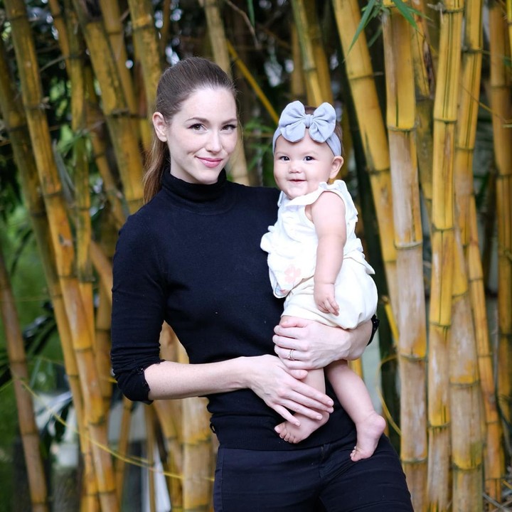 <p>Potret baby Blair sering banget dibagikan sang ayah di media sosial. Banyak yang bilang, wajah Blair mirip sang Bunda yang berdarah Kanada. Kecantikan keduanya pun curi perhatian netizen. (Foto: Instagram @randpunk/ @cfrank3030)</p>
