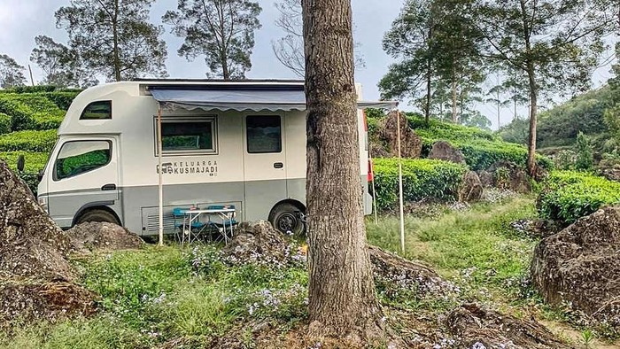 Keluarga Ini Keliling Indonesia Naik Campervan yang Disulap Jadi Rumah, Berapa Bujetnya?