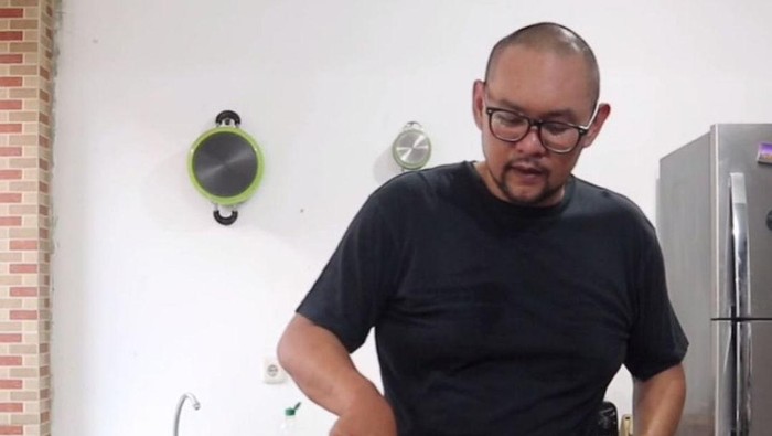 Chef Lucky Andreono