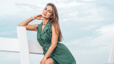 Luna Maya Dilarikan ke Rumah Sakit Usai Bikin Konten Bareng Bobon Santoso