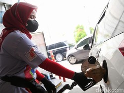 Aturan Mobil Mewah Haram Beli Pertalite & Solar Sudah di Tangan Jokowi