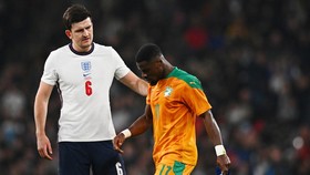 Southgate Marah Maguire Diejek Fans Inggris