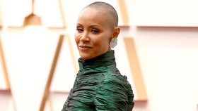 6 Bulan Pasca-Oscar, Jada Pinkett Smith Rayakan Hari Bald is Beautiful