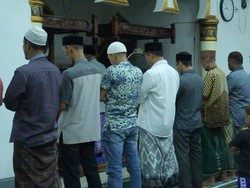 Bacaan Niat Salat Tarawih Ramadan: Imam, Makmum, dan Sendirian