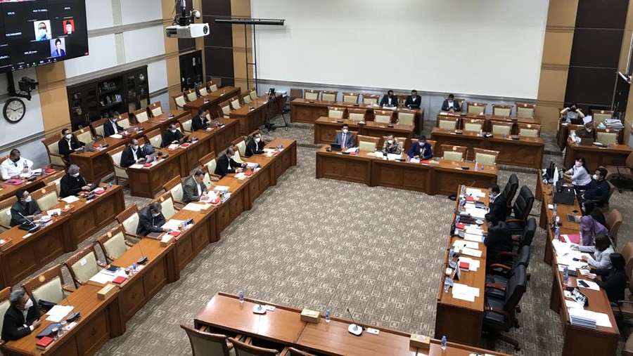 Ketua KPK Firli Bahuri raker bersama Komisi III DPR