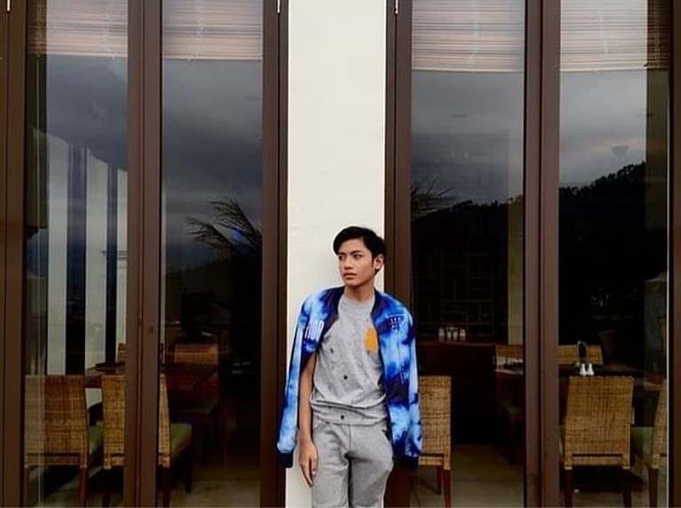 Millendaru Millendaru Pakai Kain Ihram