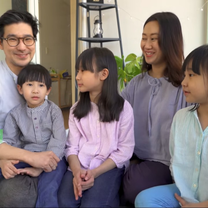 <p>Seperti tahun sebelumnya, kali ini keluarga YouTuber Kimbab Family kembali adakan munggahan sebelum menyambut Ramadan, Bunda. (Foto: YouTube Kimbab Family)<br /><br /><br /></p>