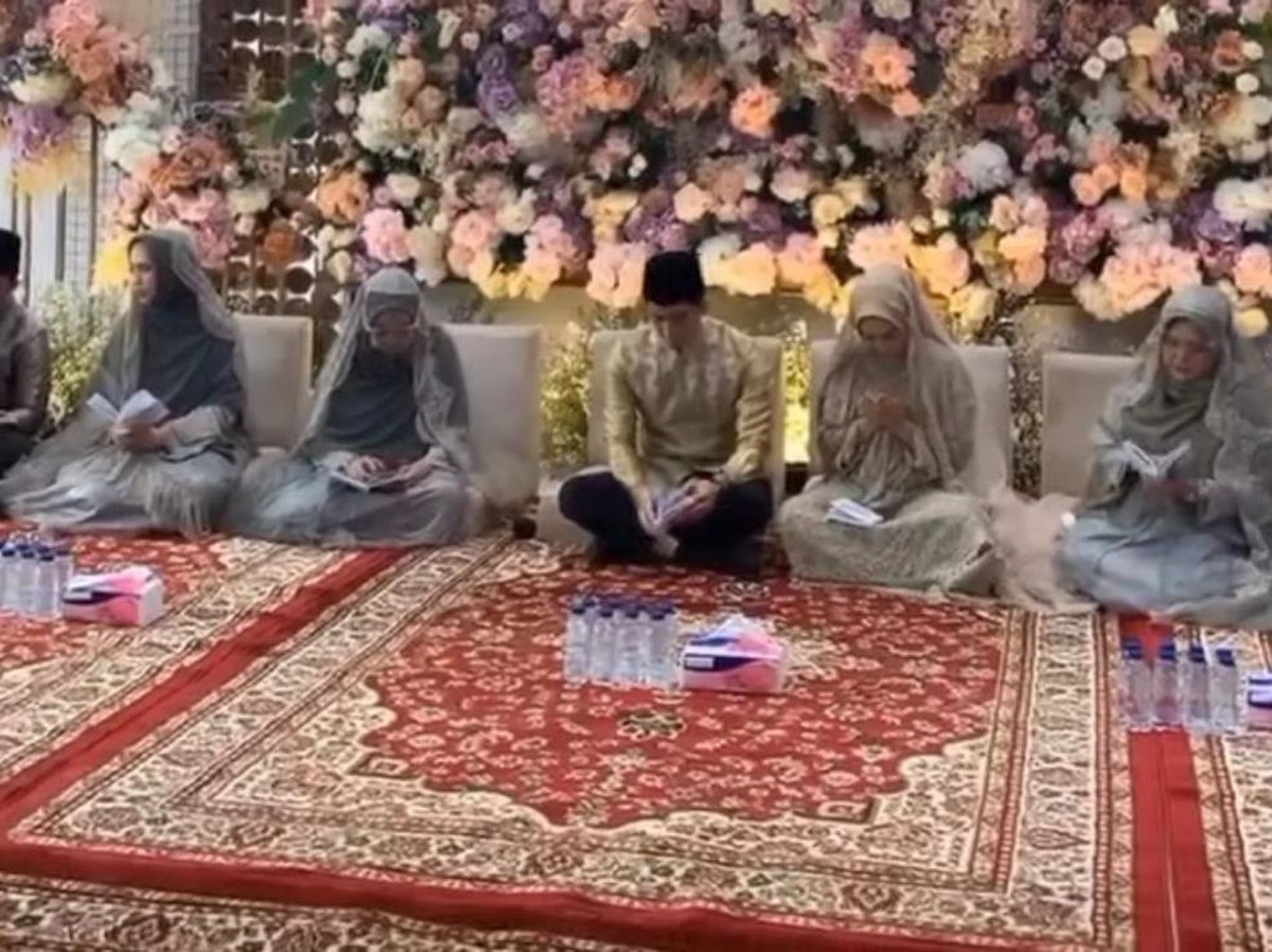 Pengajian 4 bulanan kehamilan Ria Ricis