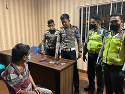 PJR Jatim Amankan Sopir Truk Pakai Sabu Saat Pengamanan Jalur Wapres