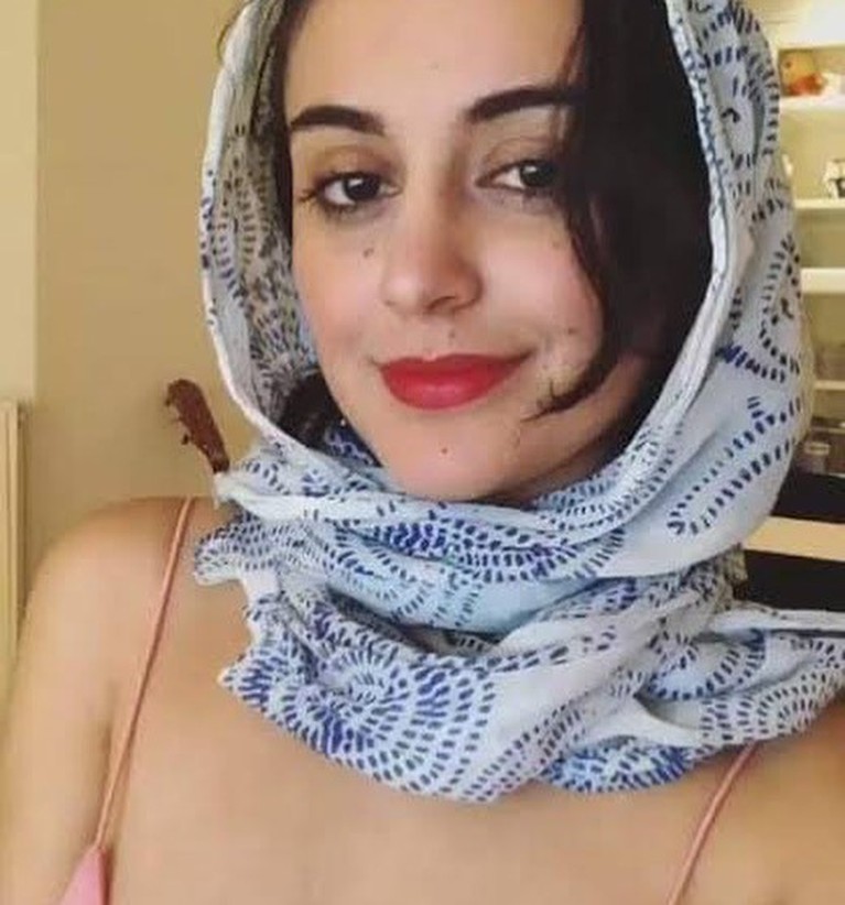 7 Potret Yasmeena Ali Model Afghanistan Yang Murtad And Jadi Bintang Porno Foto 1