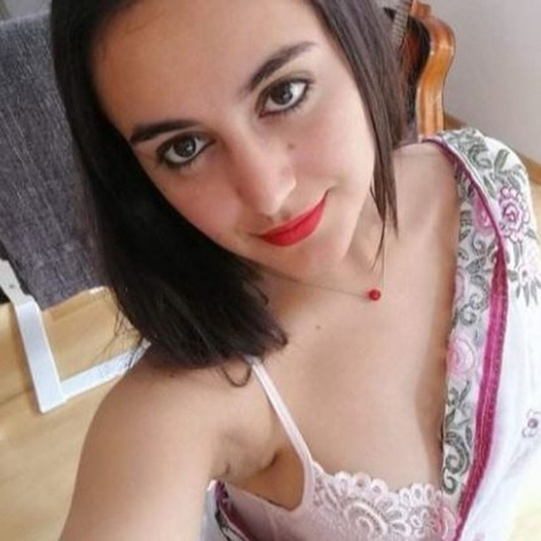 Yasmeena Ali Yasmeena Ali model asal Afghanistan yang murtad & jadi bintang porno