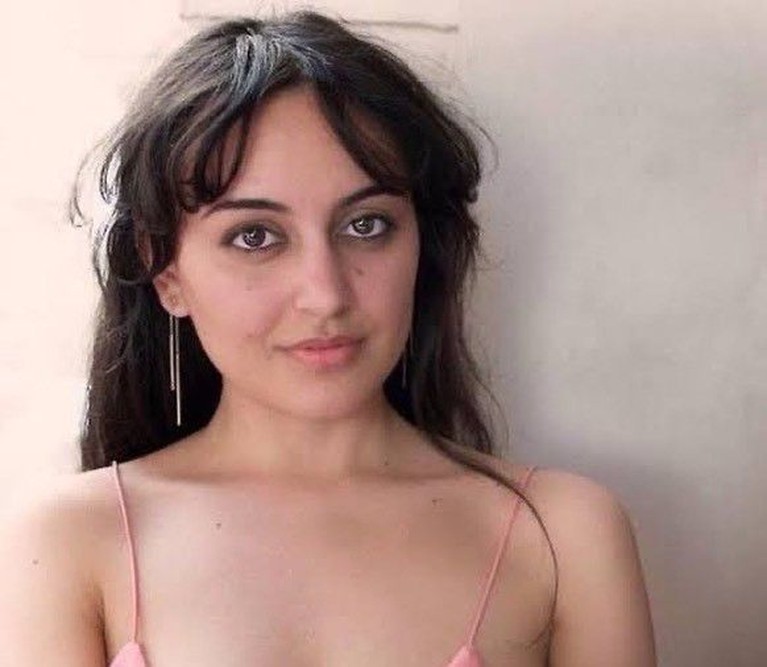 7 Potret Yasmeena Ali Model Afghanistan Yang Murtad And Jadi Bintang Porno Foto 1 