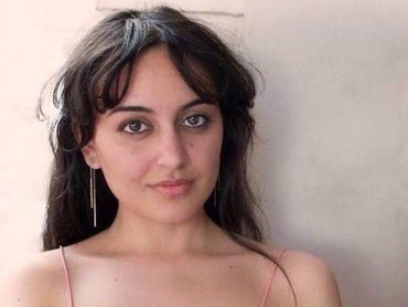 img-title 7 Potret Yasmeena Ali Model Afghanistan yang Murtad & Jadi Bintang Porno