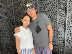 Momen Manis Engku Emran Eks Laudya Cynthia Bella Saat Jemput Sang Putri di Kampus