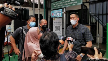 img-title Jadi Saksi Sidang ART, Mantan Suami Nindy Ayunda: Kejadiannya Udah Lama