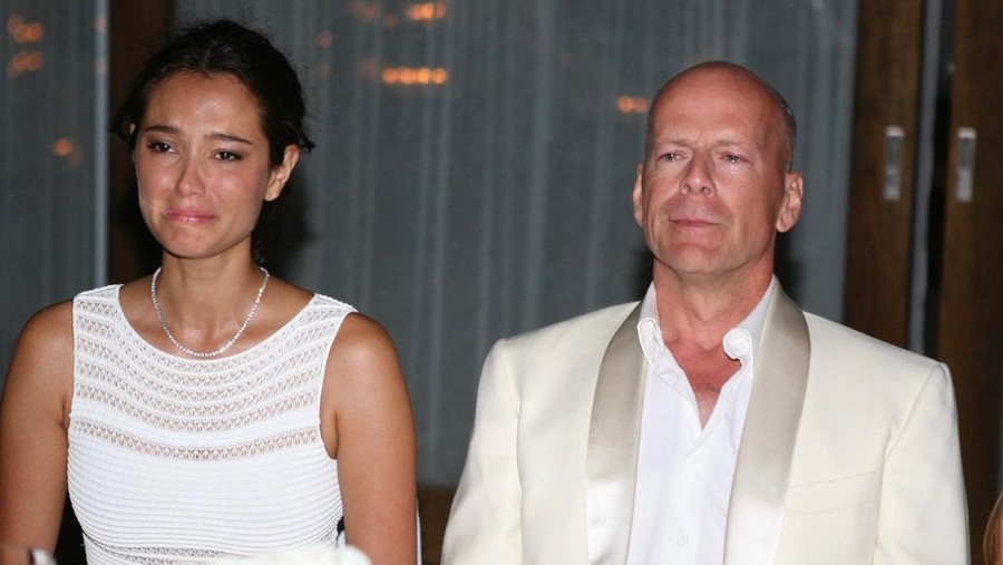 Bruce Willis dan Emma Helming