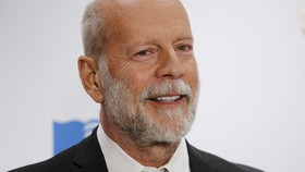 Kondisi Terbaru Bruce Willis Usai 2 Tahun Diagnosis Demensia