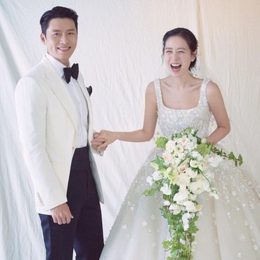 Son Ye Jin Akhirnya Unggah Foto Anak setelah 1 Bulan Melahirkan