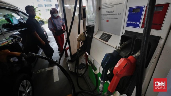 Stok Pertalite mulai terisi dan antrean mobil kembali normal pada Selasa (5/4).