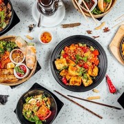 Biar Puasa Seharian Lancar, 6 Daftar Makanan Ini Perlu Kamu Hindari Saat Sahur!