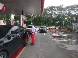 Diserbu Pembeli, Pertamax di SPBU Ini Ludes Dalam Waktu 1,5 Jam