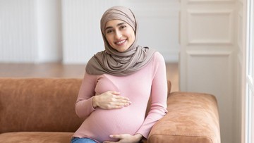 MEMBAYAR UTANG PUASA IBU HAMIL DENGAN FIDYAH