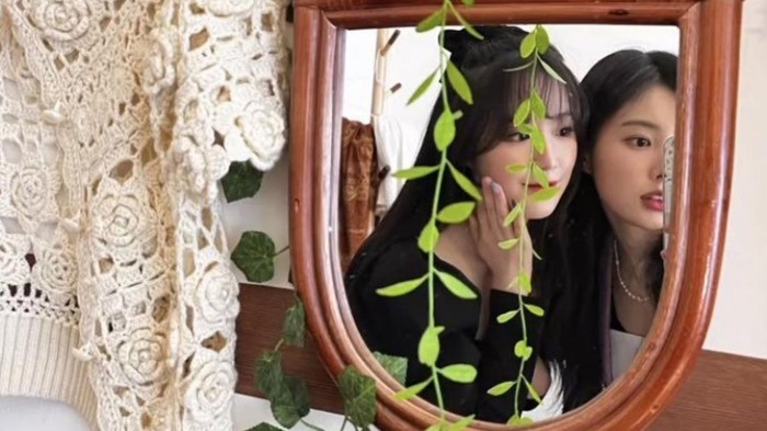 Disebut 'Pretty Twins', Simak Kisah Persahabatan Kang Hye Won dan Shuhua (G)-IDLE