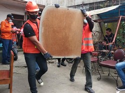 PT KAI Tertibkan Bangunan Seluas 2.355 Meter di Jalan Pandu Medan