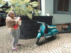 Atta Halilintar Beli Vespa Rp 70 Juta, Aurel Hermansyah Marah Besar